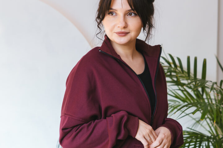 Moda plus size szyta na wymiar - komfort, który naprawdę pasuje!